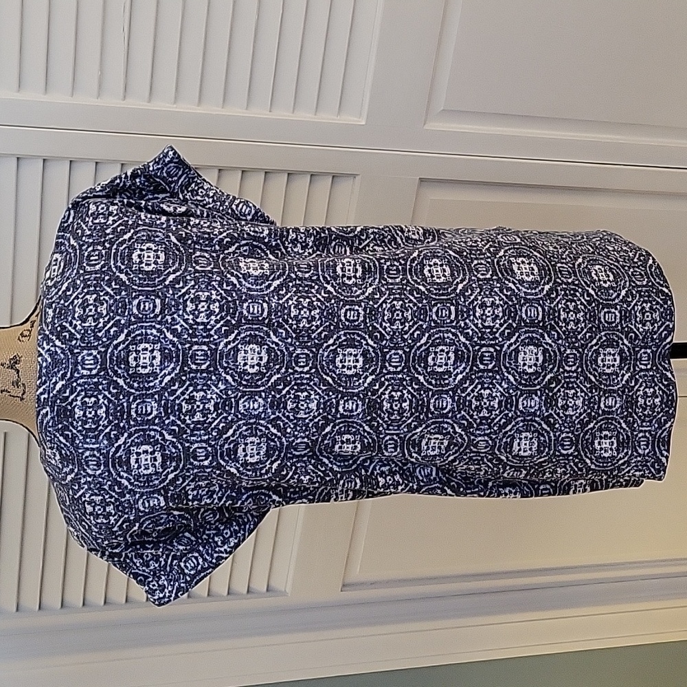 LuLaRoe Leah Tunic - XS NWT - Picture 6 of 13